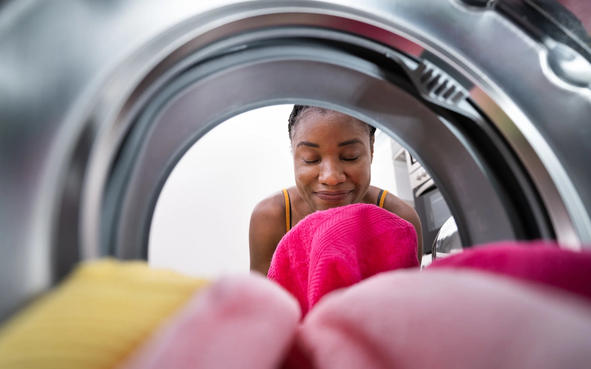 Fixer un sèche-linge sur une machine à laver : les méthodes