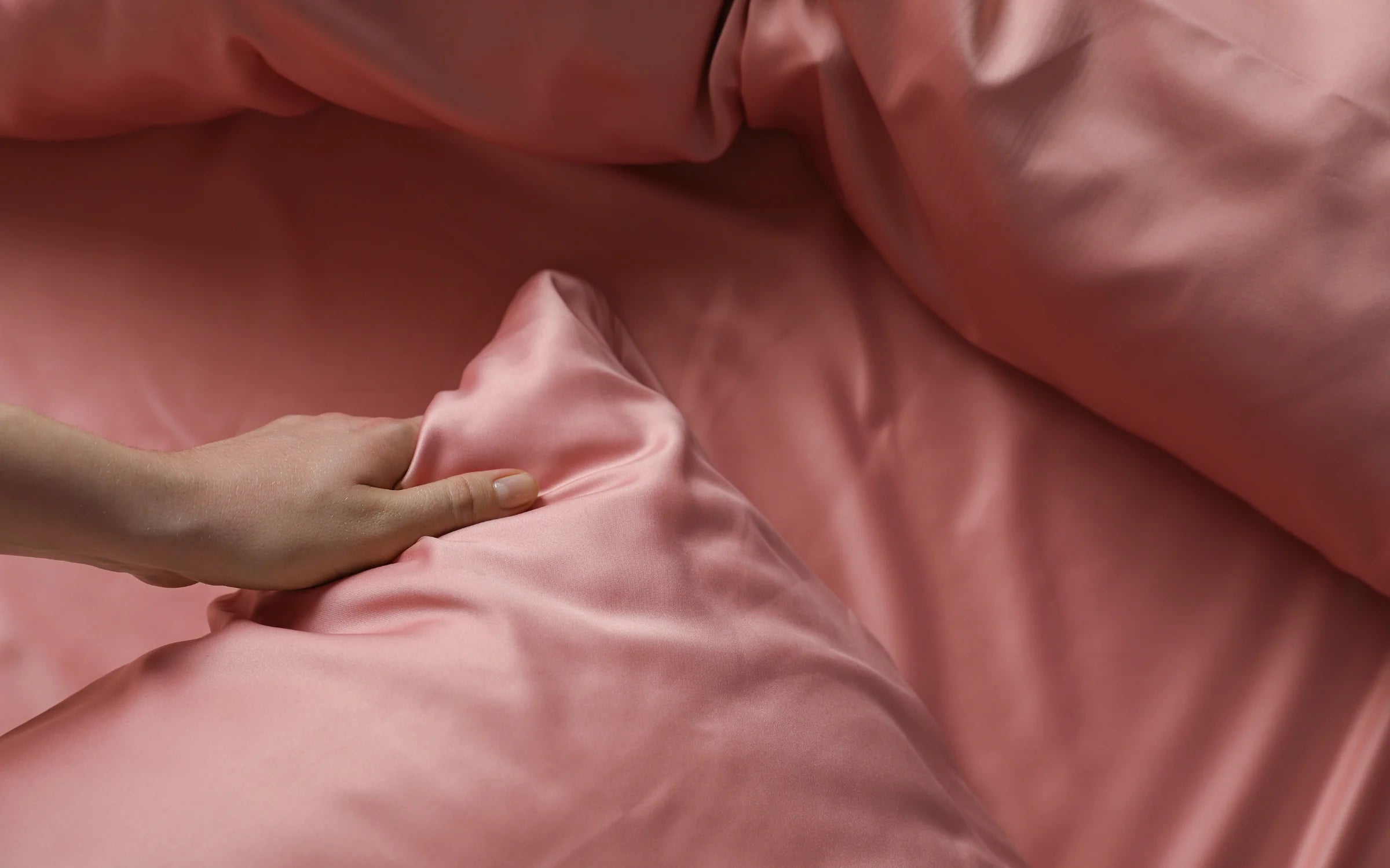 Comment choisir sa taie d'oreiller en soie