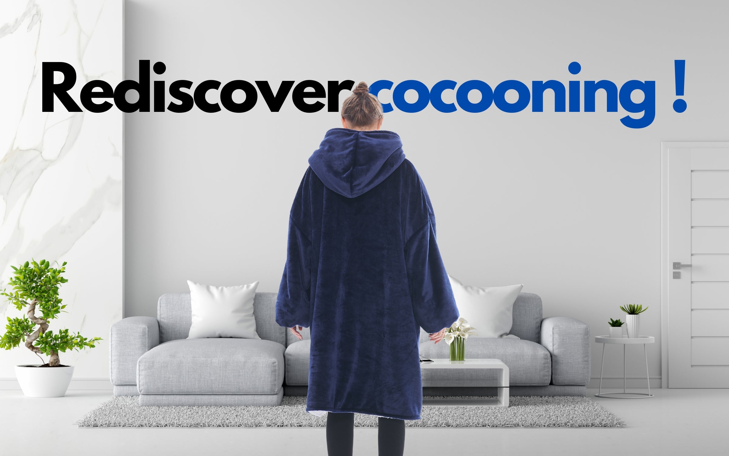 Load video: Rediscover cocooning women&#39;s plaid sweater navy blue sherpa fleece lining sofa bedroom bed living room The Oversized Hoodi